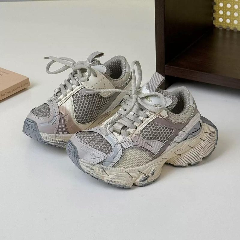 کتونی اسپرت ترند 2026 | کفش رانینگ و استایل خیابانی حجیم (Chunky Sneakers) - Image 4