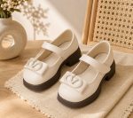 کفش مجلسی دخترانه بچه‌گانه شیک | مدل بندچسبی مشکی و کرم - Image 3