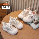 کفش اسپرت بچه‌گانه سفید مدل XZ056 | سبک، راحت و مناسب استفاده روزانه